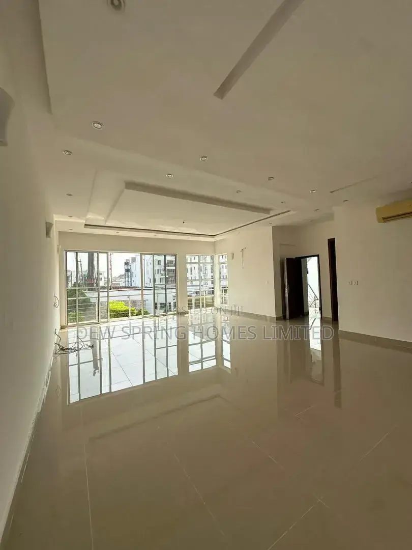 3bdrm Apartment in Banana Island for sale in Banana Island