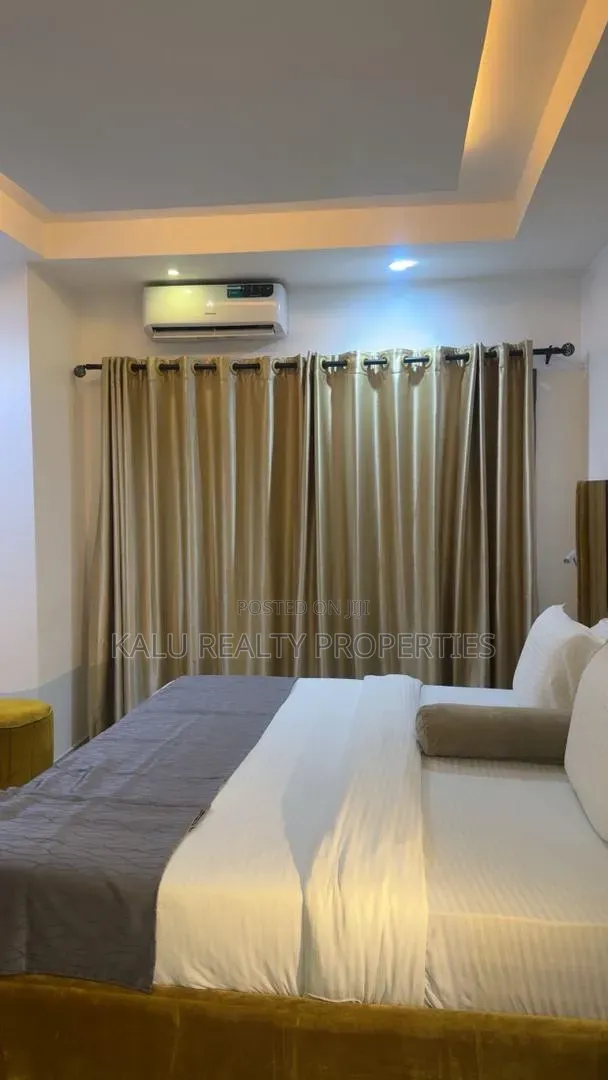 4bdrm Maisonette in Lekki Phase1 for rent in Lekki Phase 1