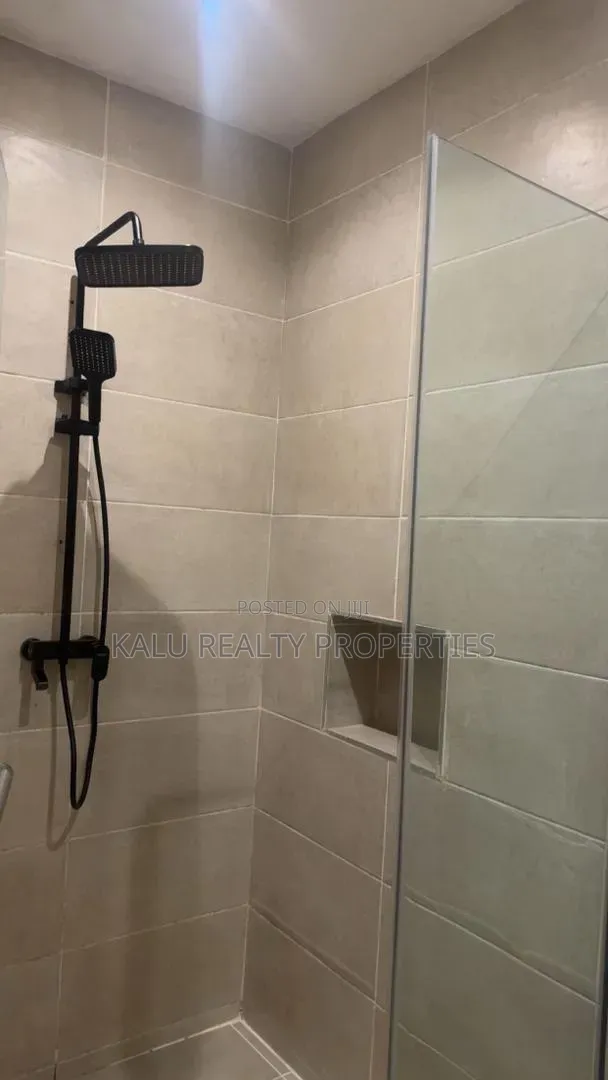 4bdrm Maisonette in Lekki Phase1 for rent in Lekki Phase 1