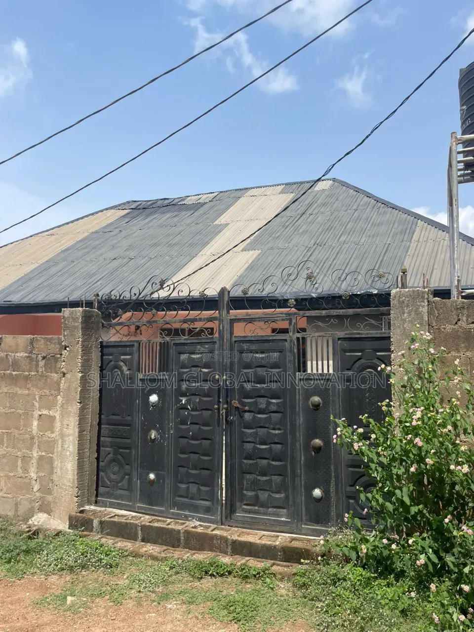 2bdrm Block of Flats in Elewuro, Akobo for sale in Akobo