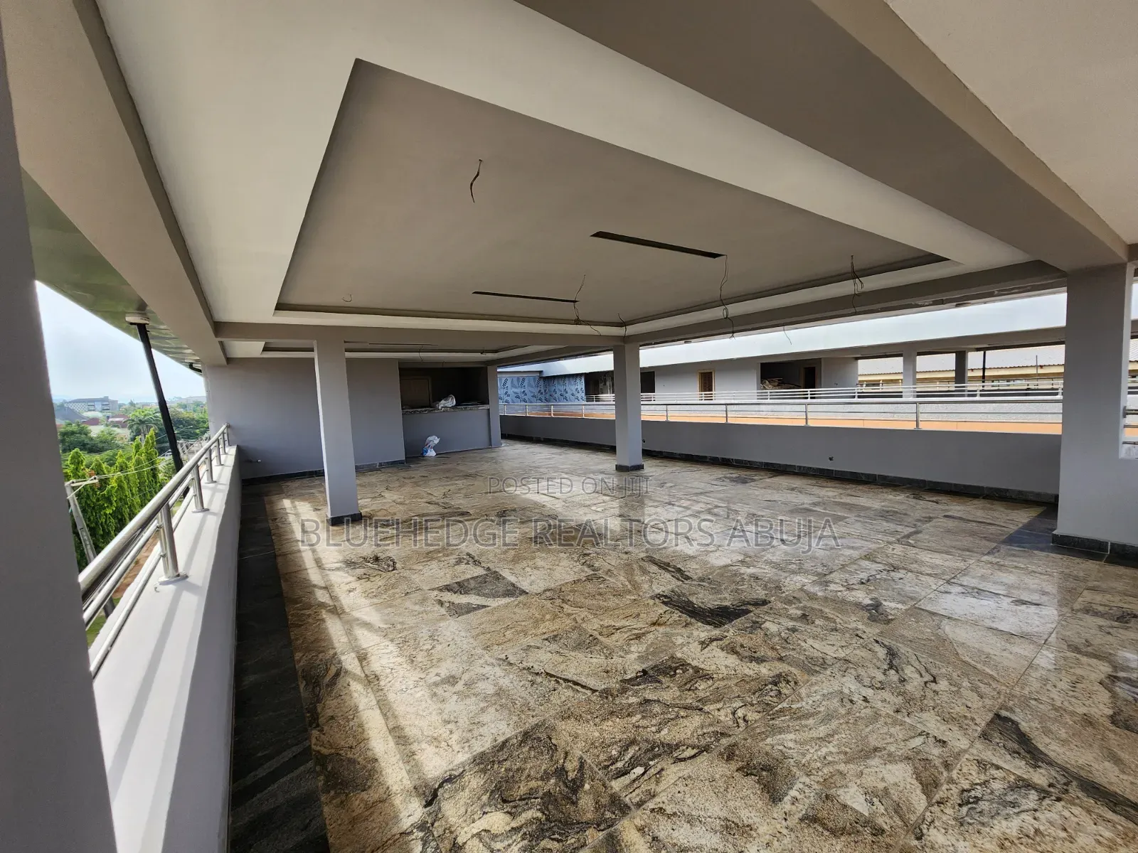 Well Appointed, Brand New With Excellent View Roof Top Restaurant in Bunkoro