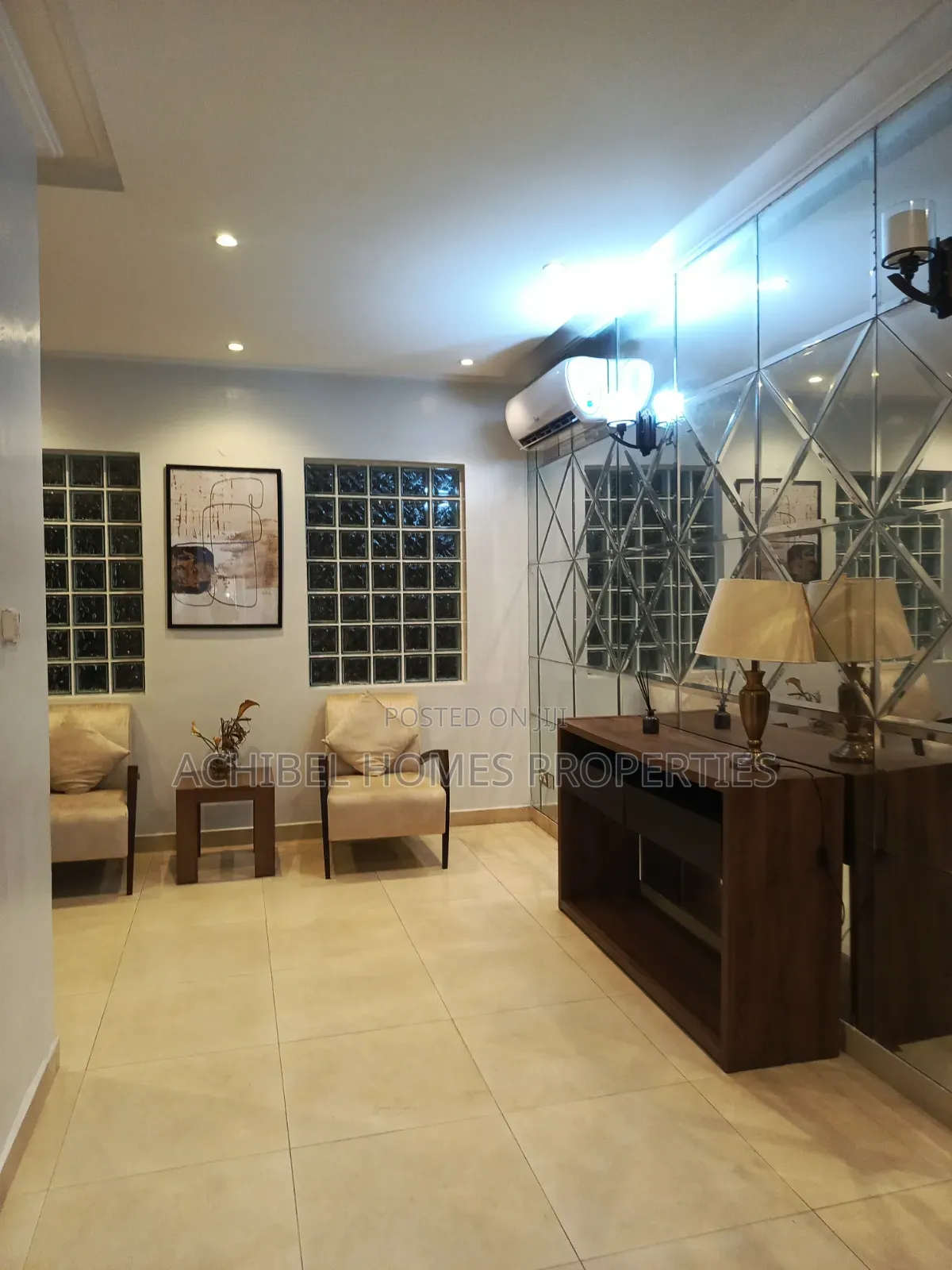Furnished 3bdrm Apartment in Off Adeola Odeku for rent in Adeola Odeku