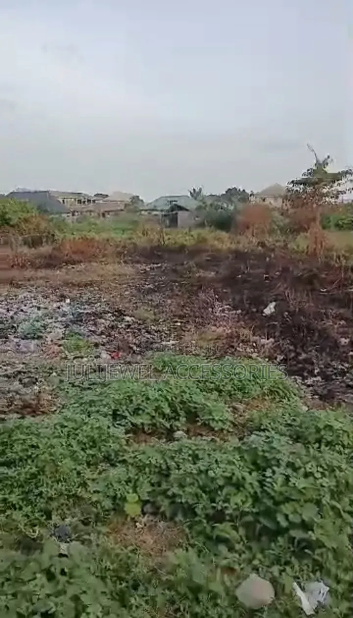 Distress Full Plot of Land Sale in Iba / Ojo