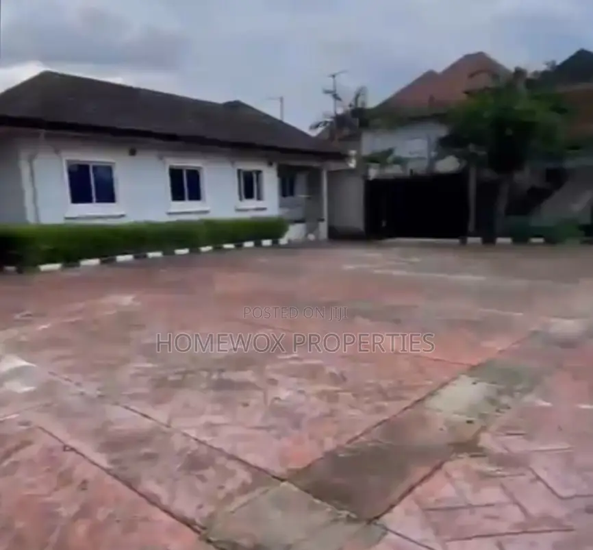 6bdrm Duplex in Obio-Akpor for sale in Obio-Akpor