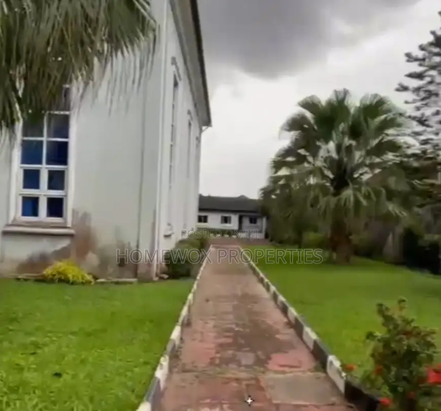 6bdrm Duplex in Obio-Akpor for sale in Obio-Akpor