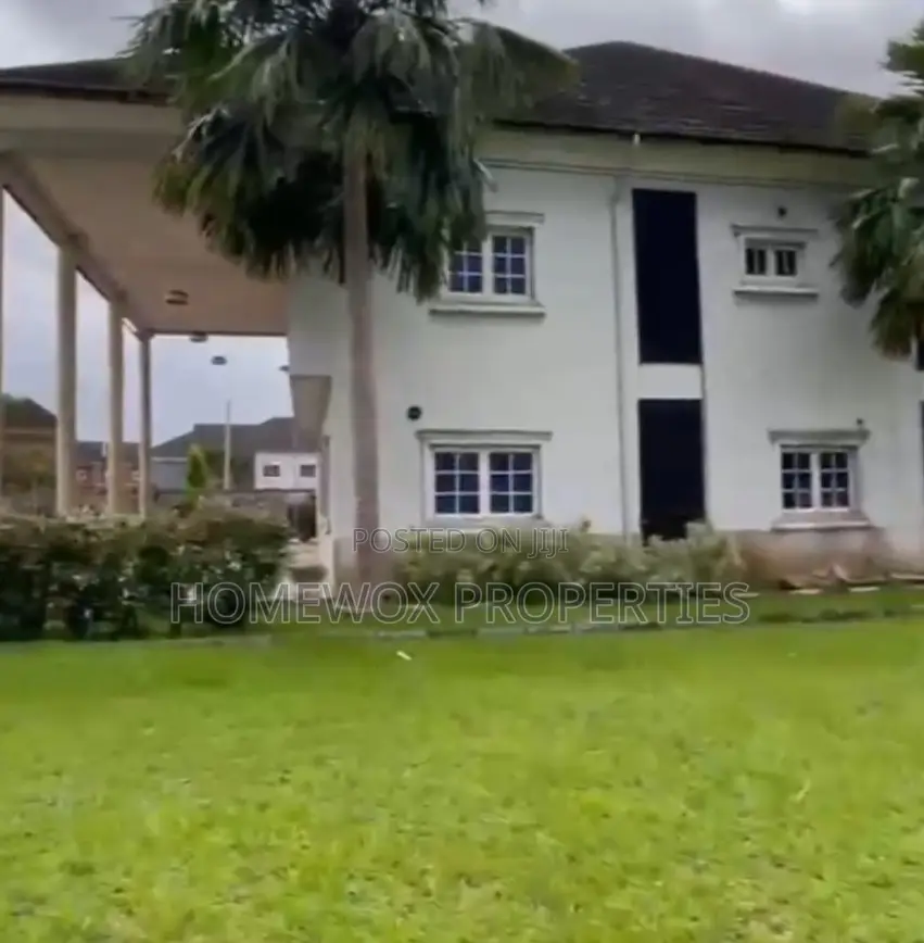 6bdrm Duplex in Obio-Akpor for sale in Obio-Akpor
