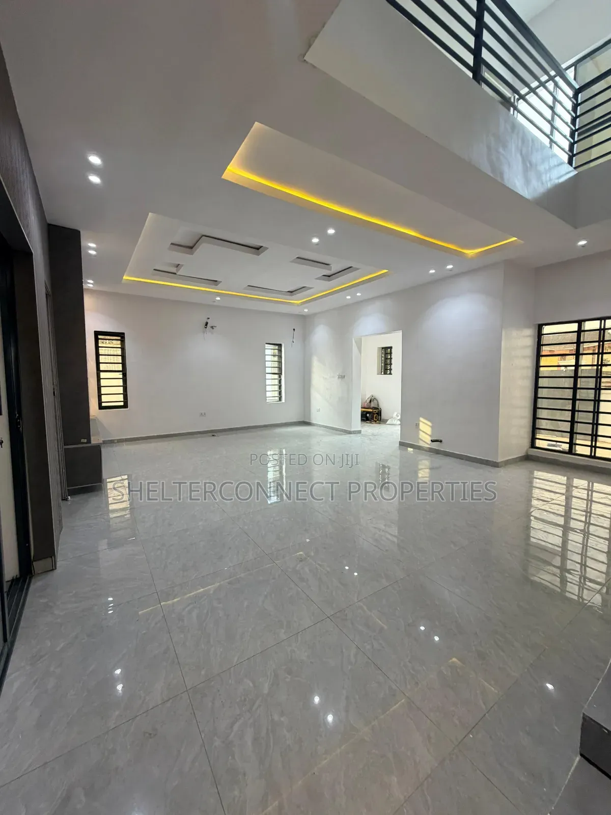 5bdrm Duplex in Ogba GRA for sale in Ogba GRA