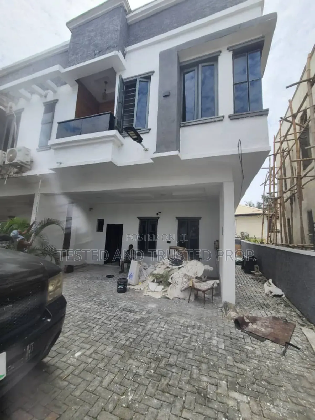 4bdrm Duplex in Ikota Gra for rent in Ikota