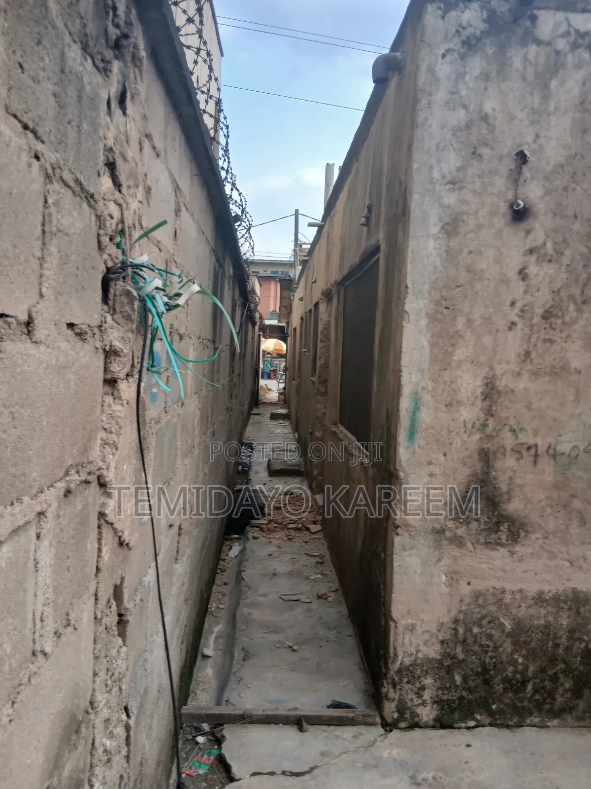 2bdrm Room & Parlour in Ojodu Berger for sale in Berger