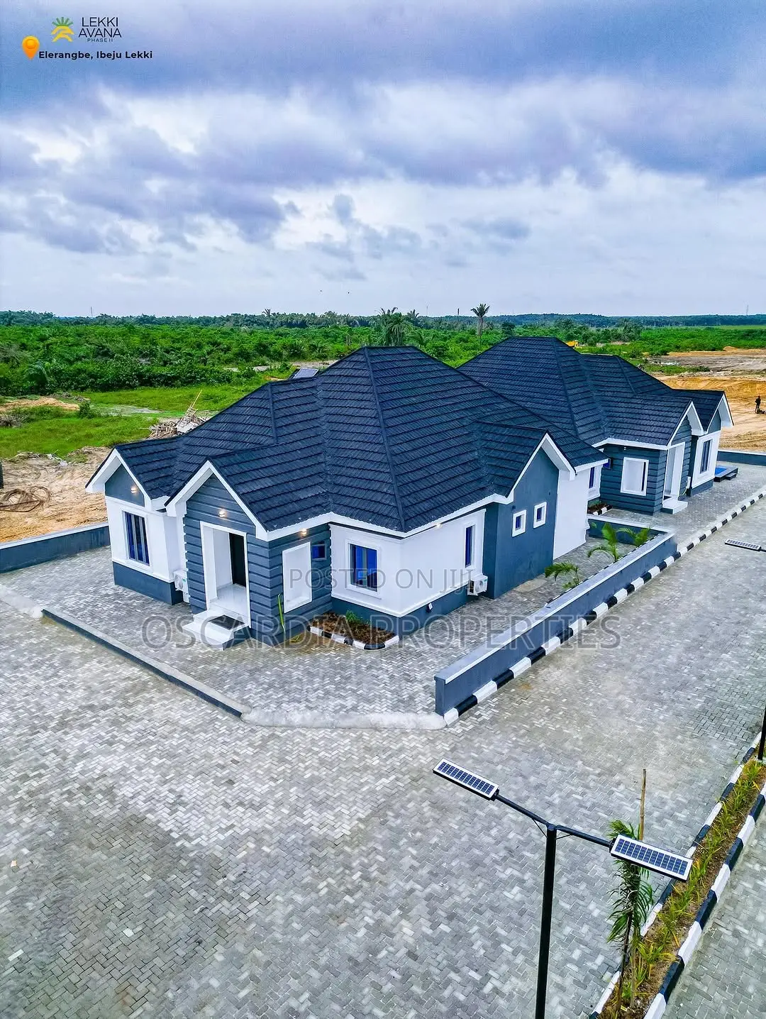 4bdrm Bungalow in Lekki Avana, Elerangbe for sale in Elerangbe