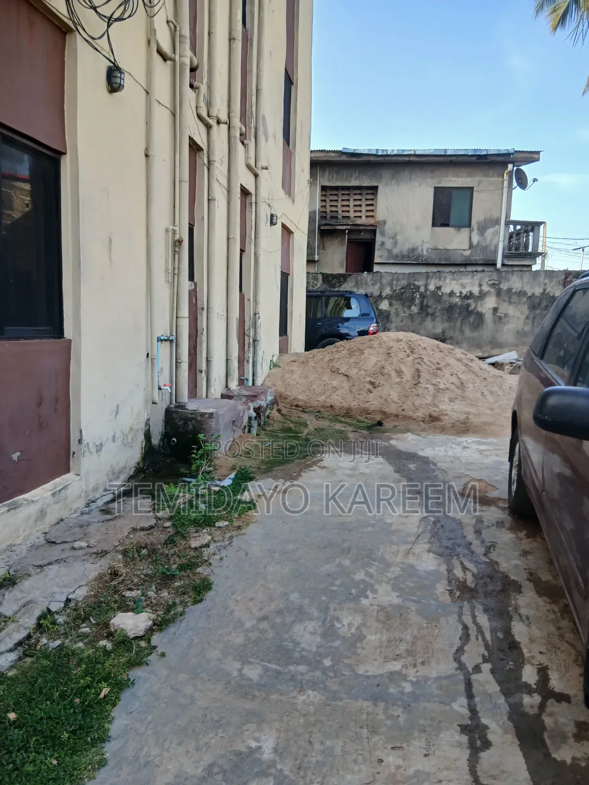 3bdrm Block of Flats in Goodwill Estate, Berger for sale in Berger