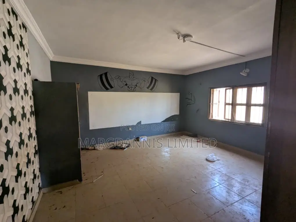 1bdrm Block of Flats in Ginti, Igbogbo for rent in Igbogbo