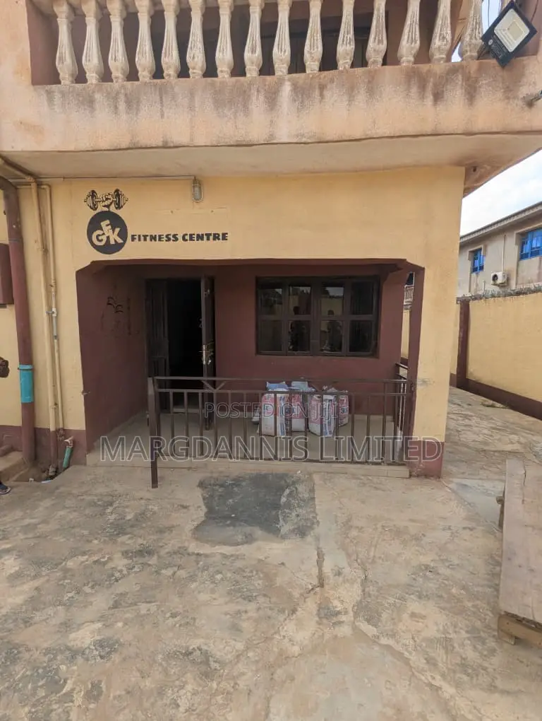 1bdrm Block of Flats in Ginti, Igbogbo for rent in Igbogbo