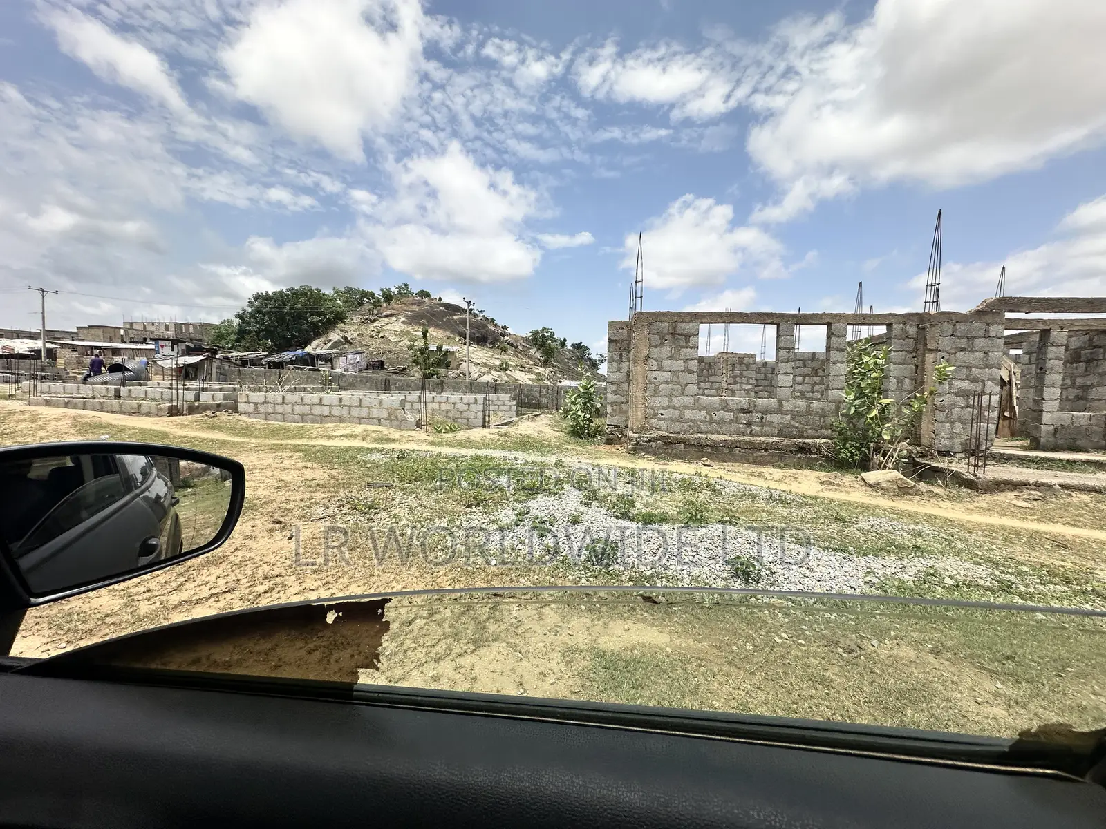 5bdrm Duplex in Lugbe District for sale in Lugbe District