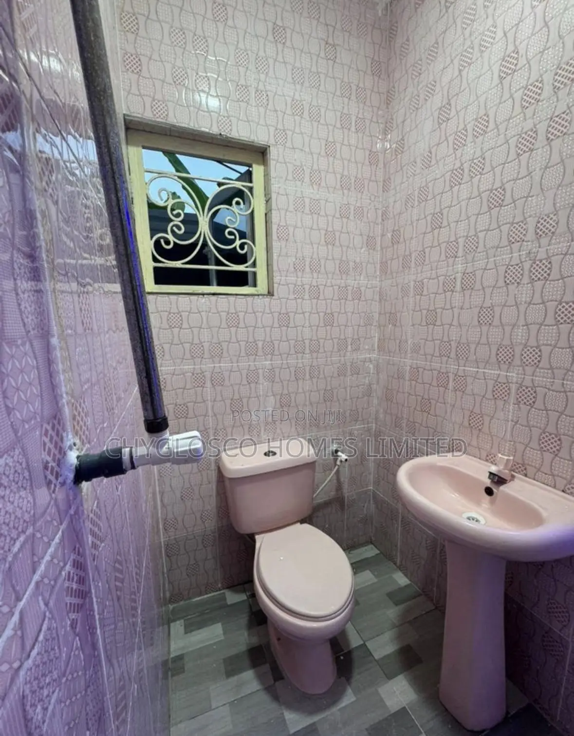 3bdrm Bungalow in Obio-Akpor for sale in Obio-Akpor