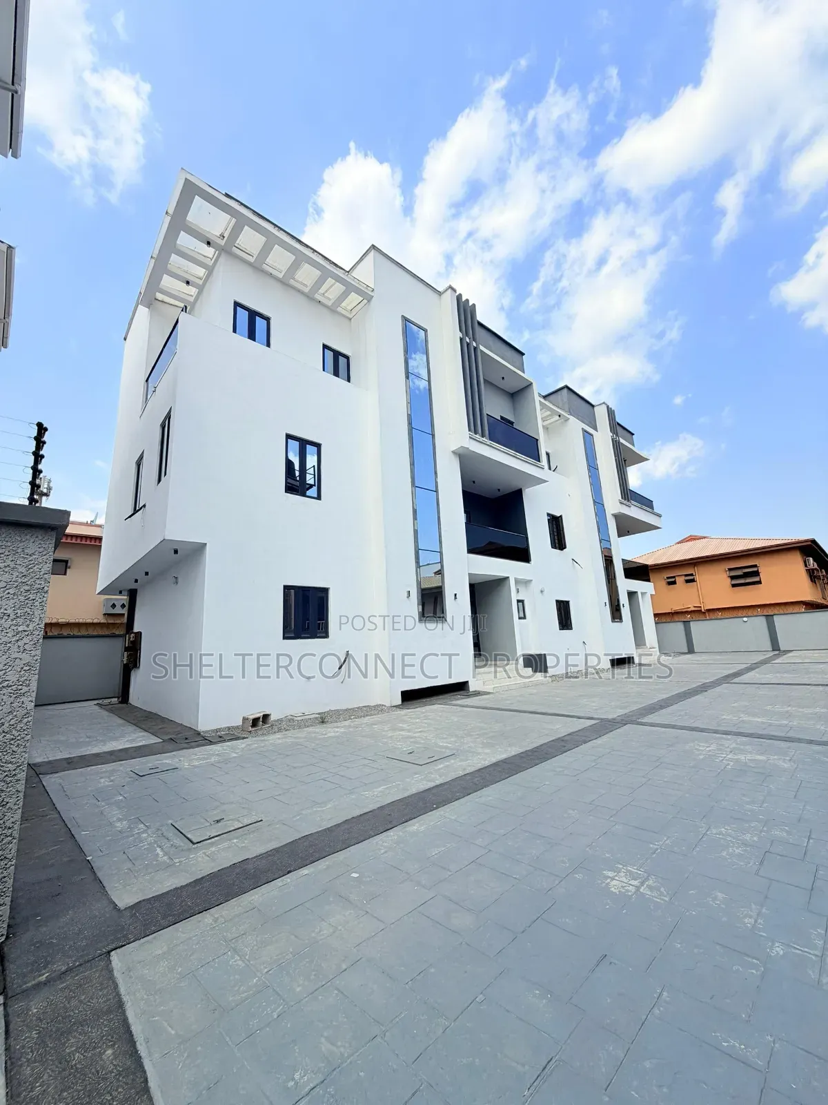4bdrm Duplex in GRA Phase 1 for sale in GRA Phase 1