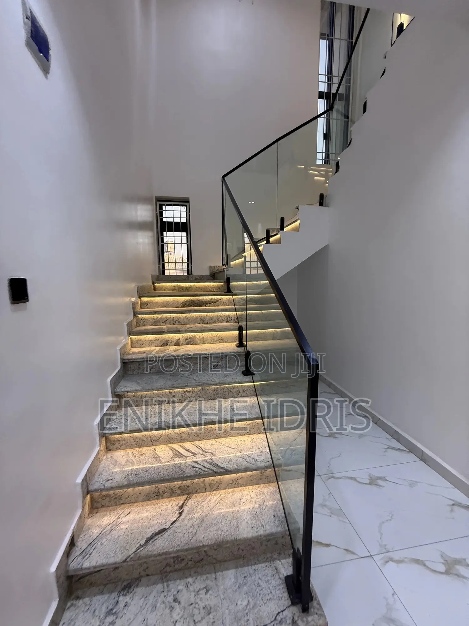 3bdrm Duplex in Apo Resettlement for sale in Apo Resettlement