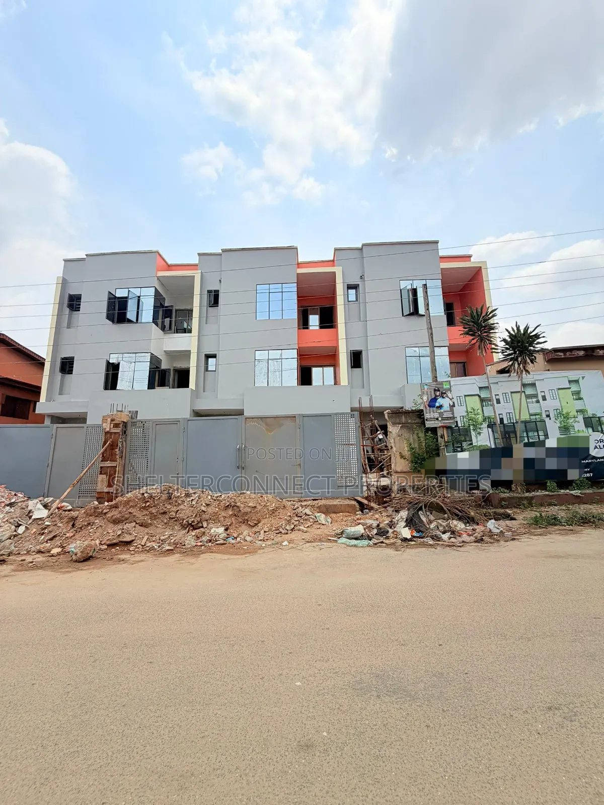 4bdrm Duplex in LSDPC Maryland Estate for sale in LSDPC Maryland Estate