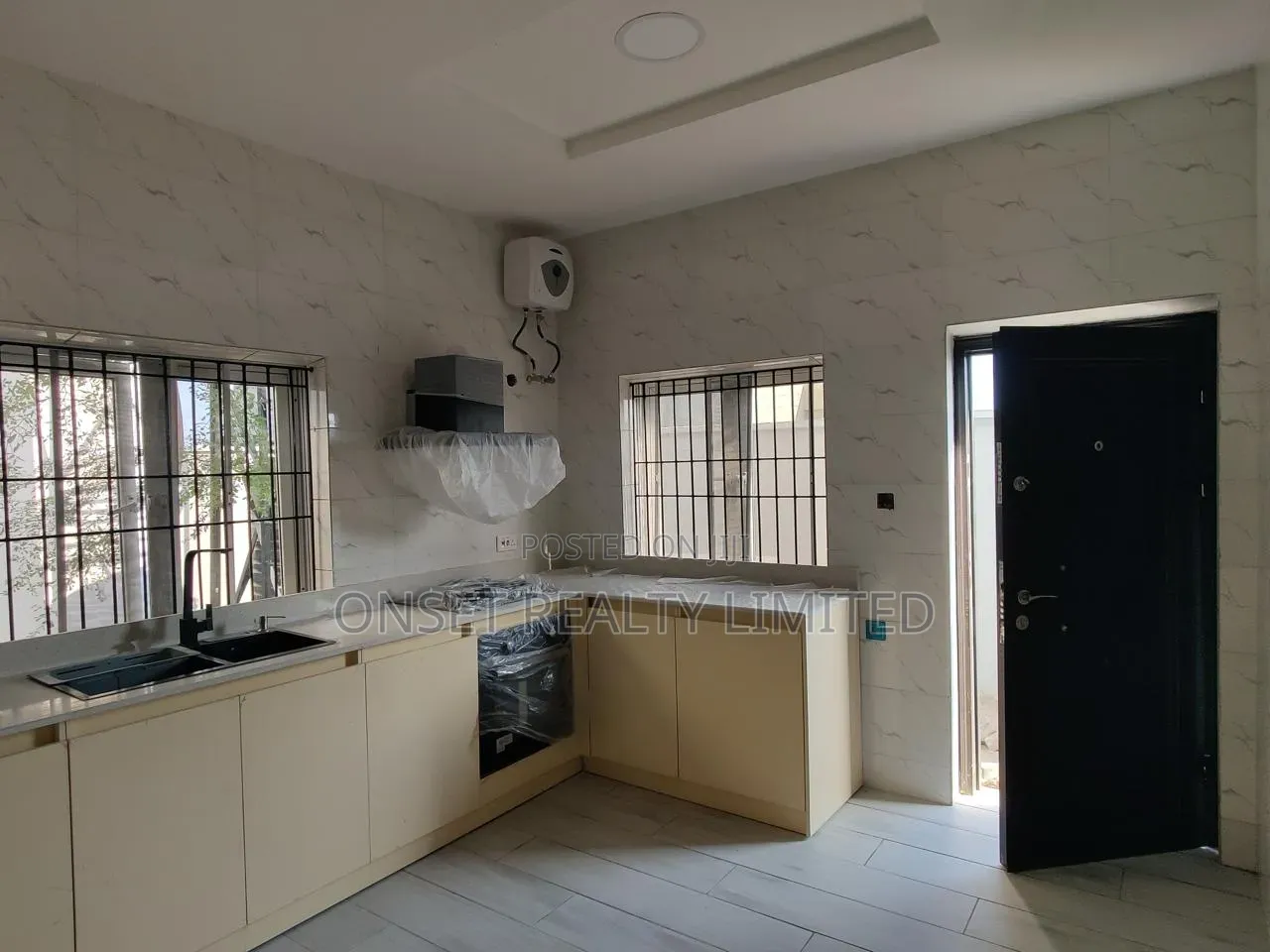 4bdrm Duplex in Abijo Gra for sale in Abijo