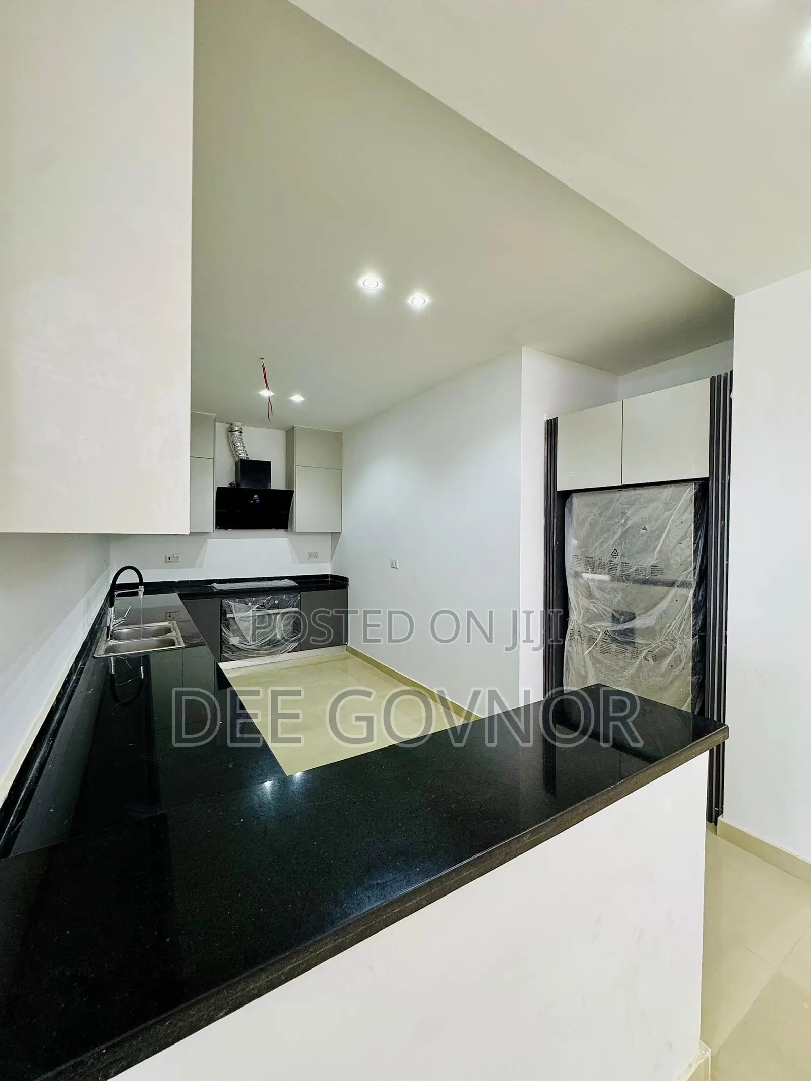 Furnished 3bdrm Apartment in V I, Akin Adesola for rent in Akin Adesola