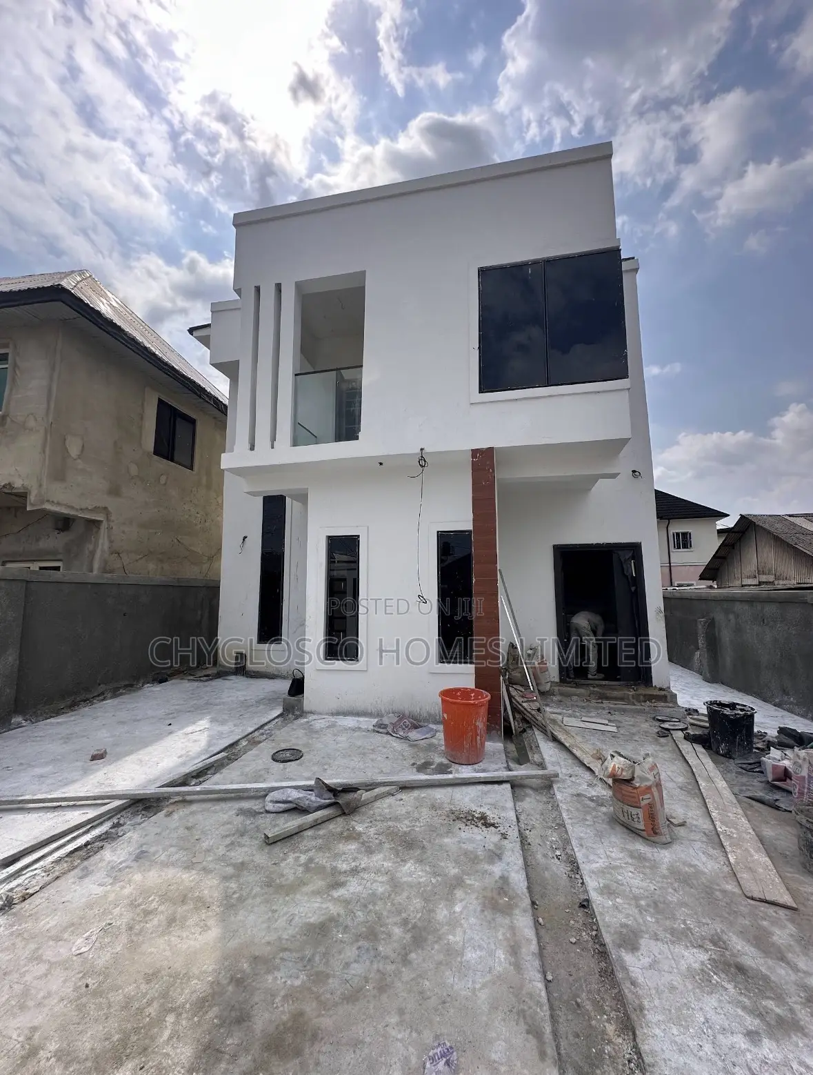 3bdrm Duplex in Woji for sale in Woji