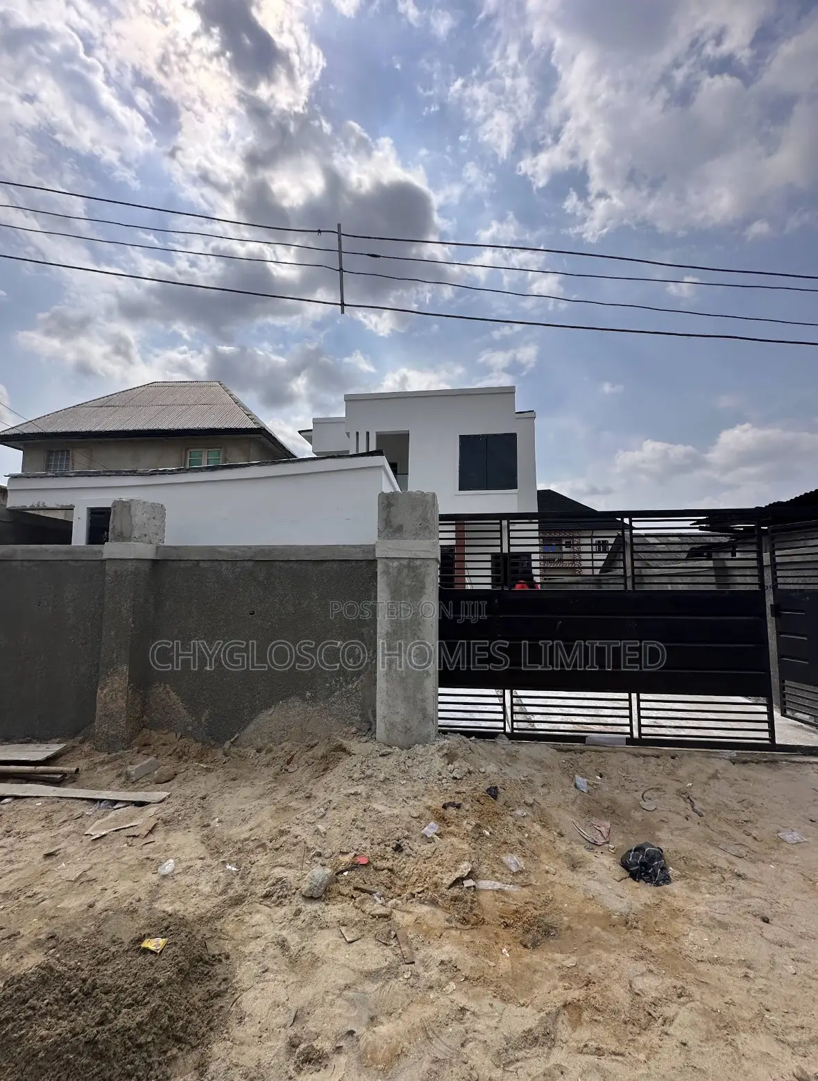 3bdrm Duplex in Woji for sale in Woji