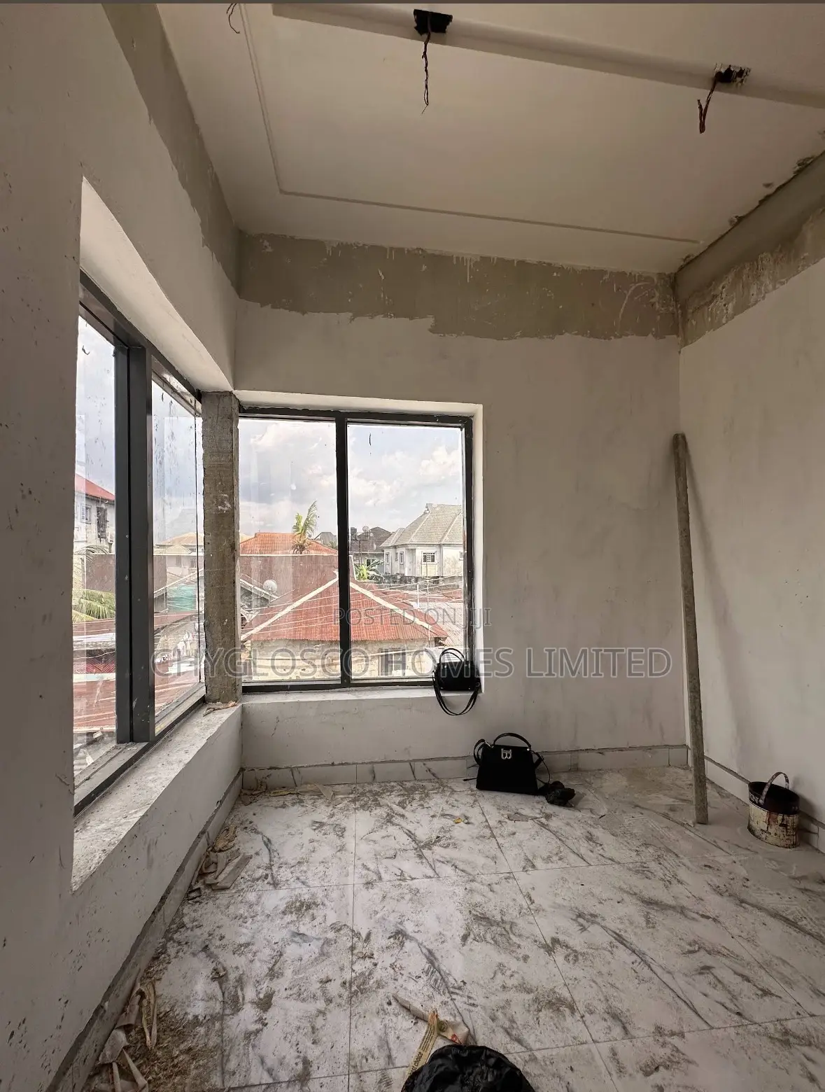 3bdrm Duplex in Woji for sale in Woji
