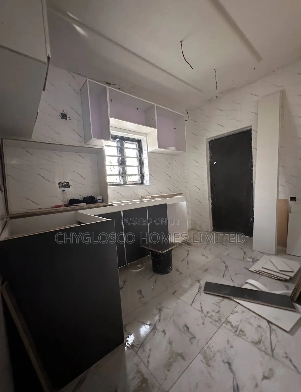 3bdrm Duplex in Woji for sale in Woji