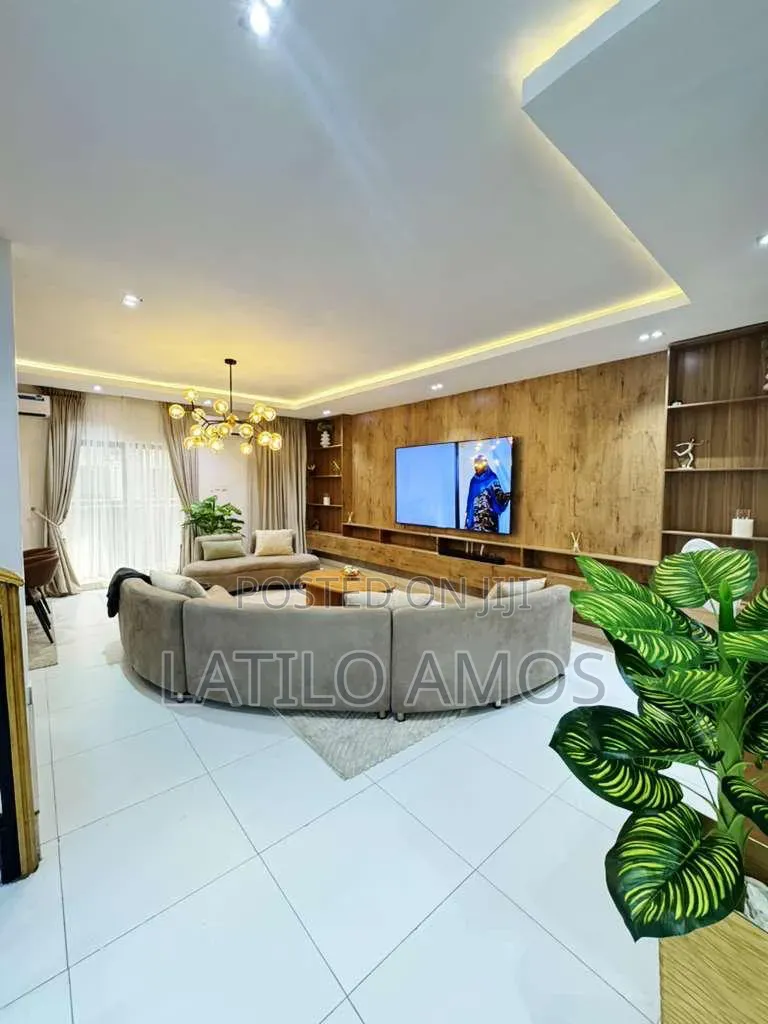 3 Bedroom Duplex in Agungi