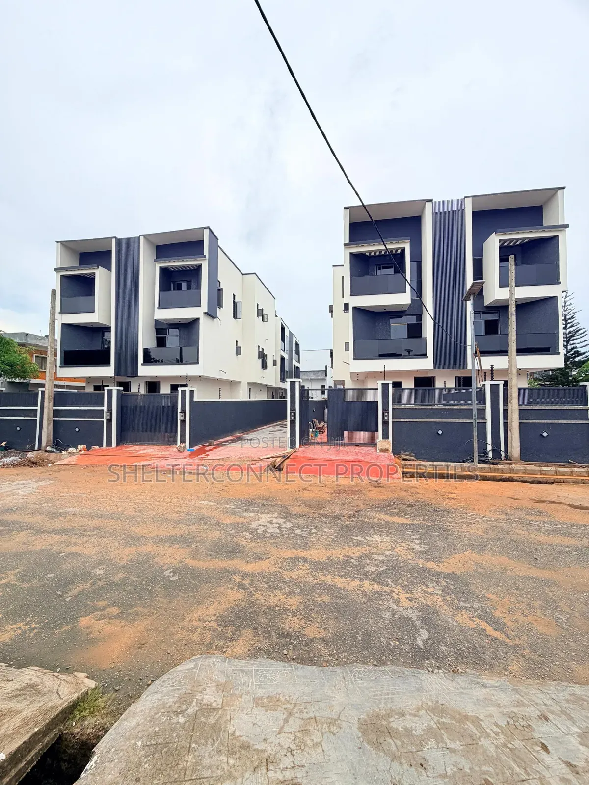 4bdrm Duplex in Adeniyi Jones for sale in Adeniyi Jones