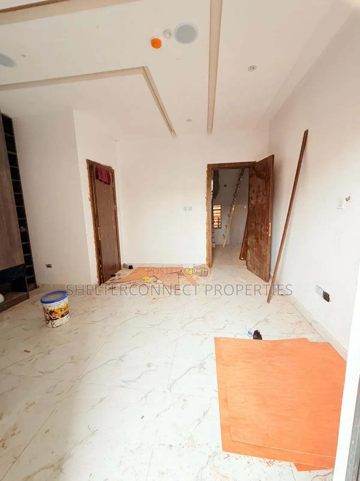 4bdrm Duplex in Adeniyi Jones for sale in Adeniyi Jones