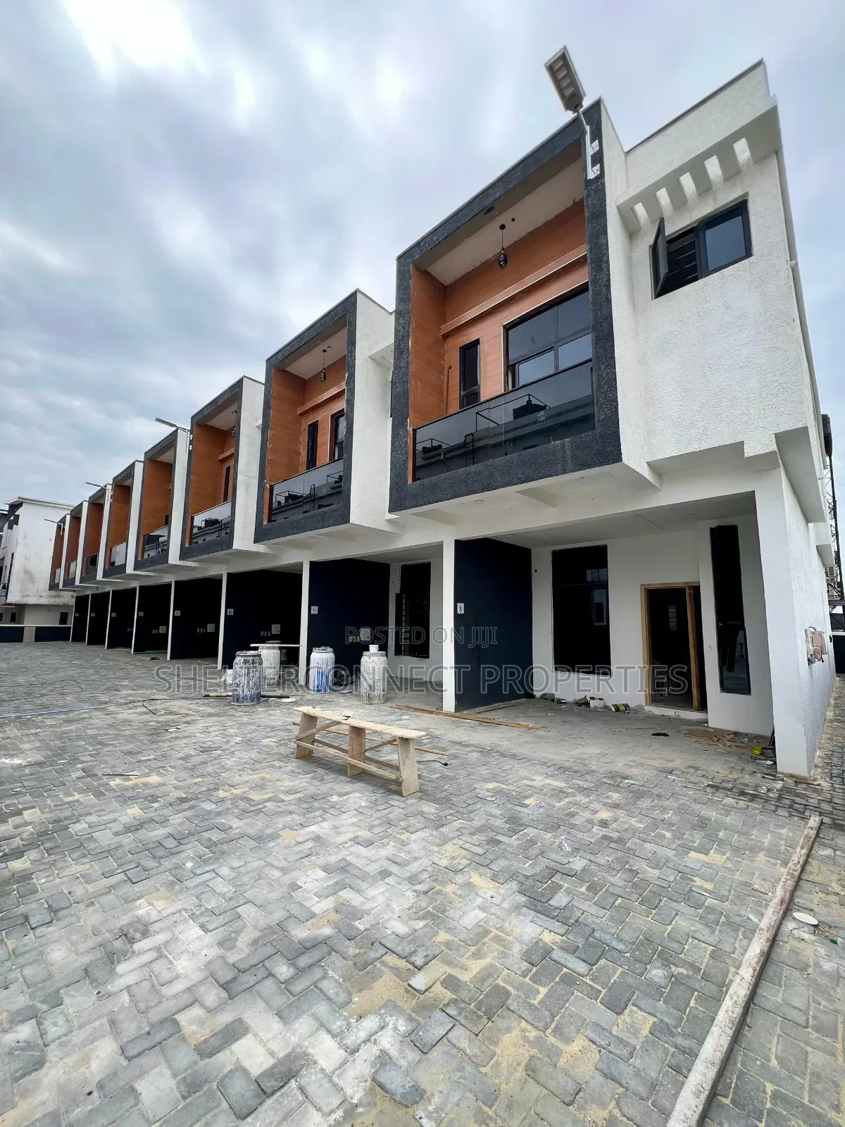 3bdrm Duplex in Ado / Ajah for sale in Ado / Ajah