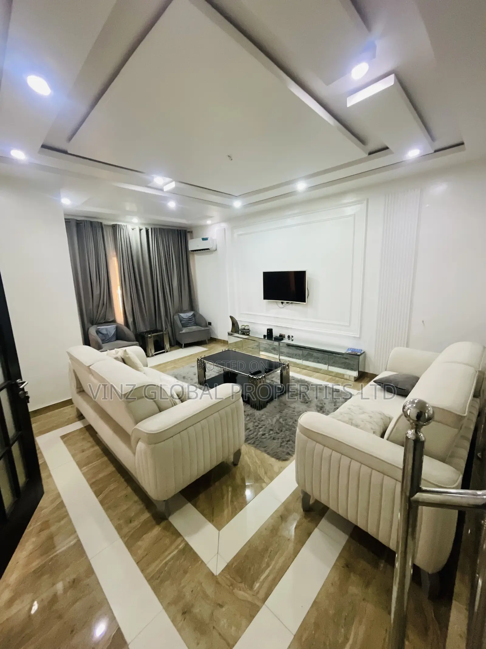 Exquisite 5/4 Bedrom Detached Duplex in a Serene Secured Environment in Lekki