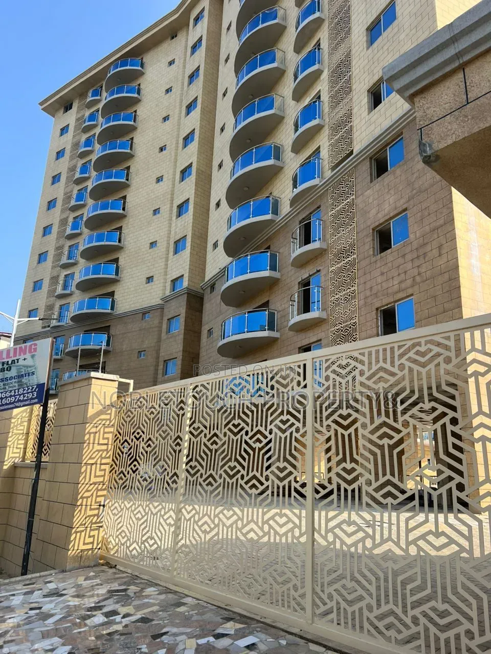 4bdrm Block of Flats in Ikoyi Lagos for sale in Old Ikoyi