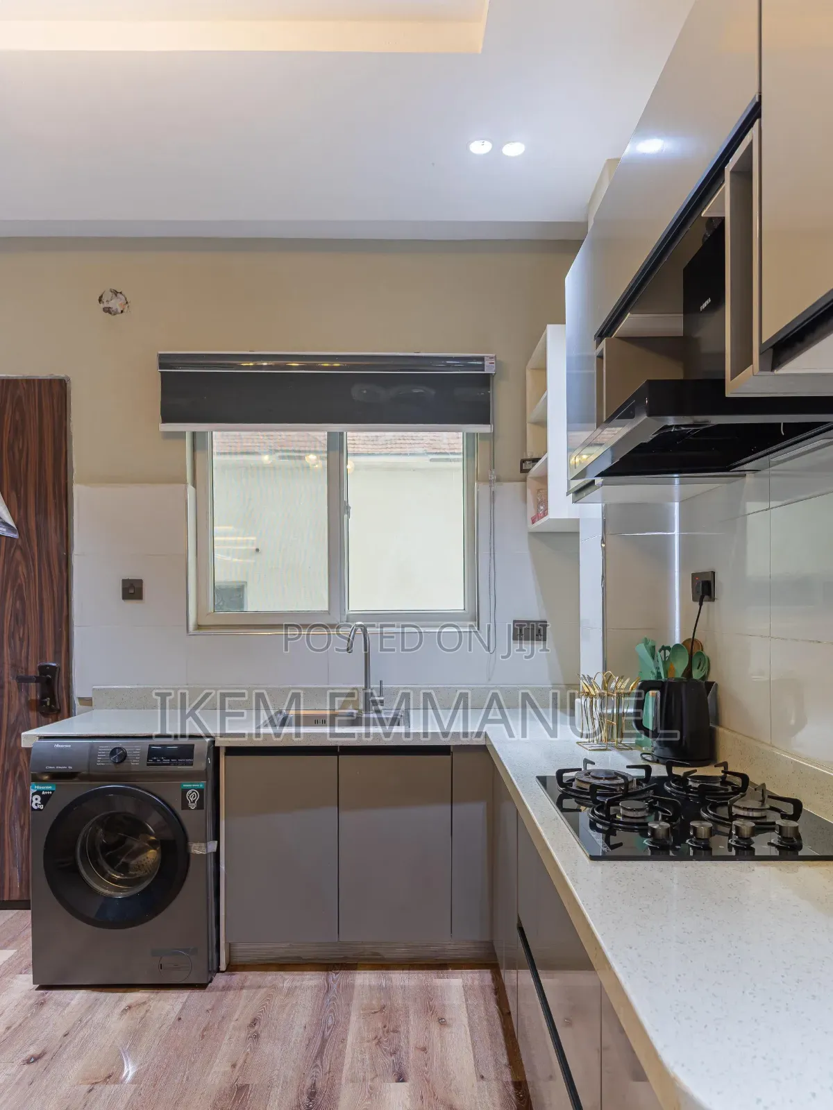 3 Bedroom All in Suite With Gym, Snooker and Swimming Pool in Lekki Phase 1
