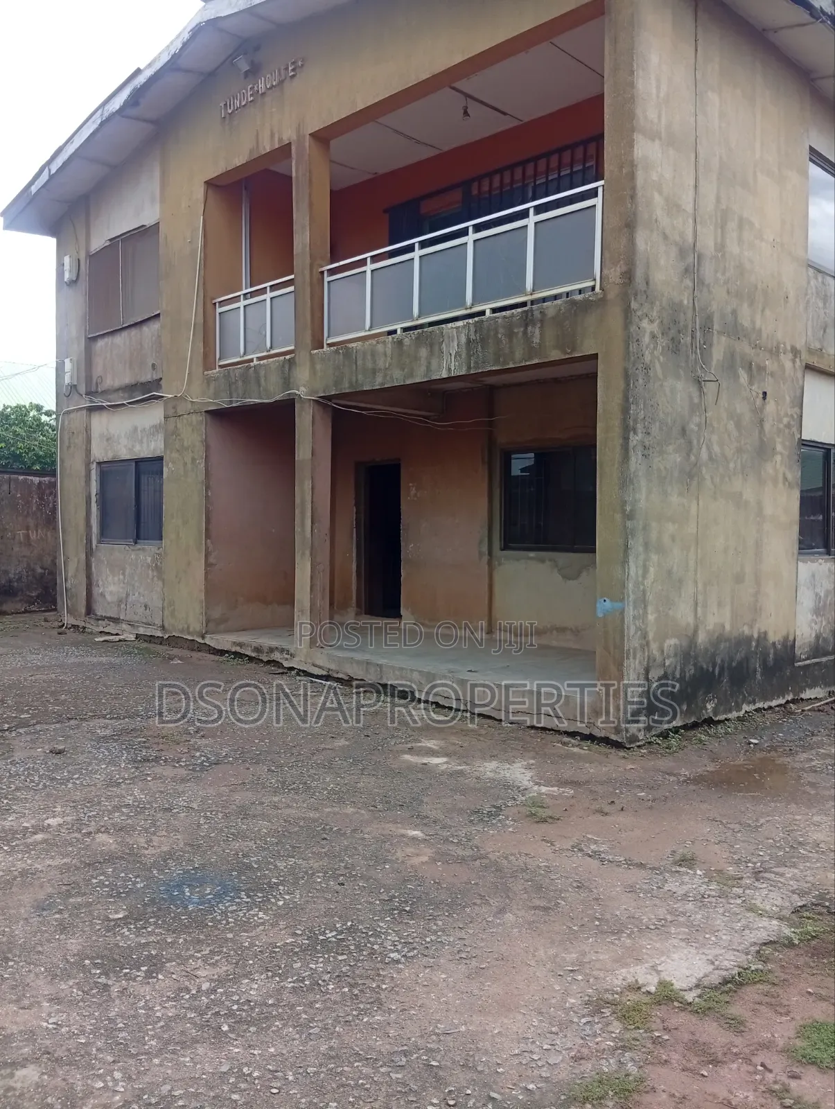 3bdrm Block of Flats in Adelopo, Iju-Ishaga for sale in Iju-Ishaga