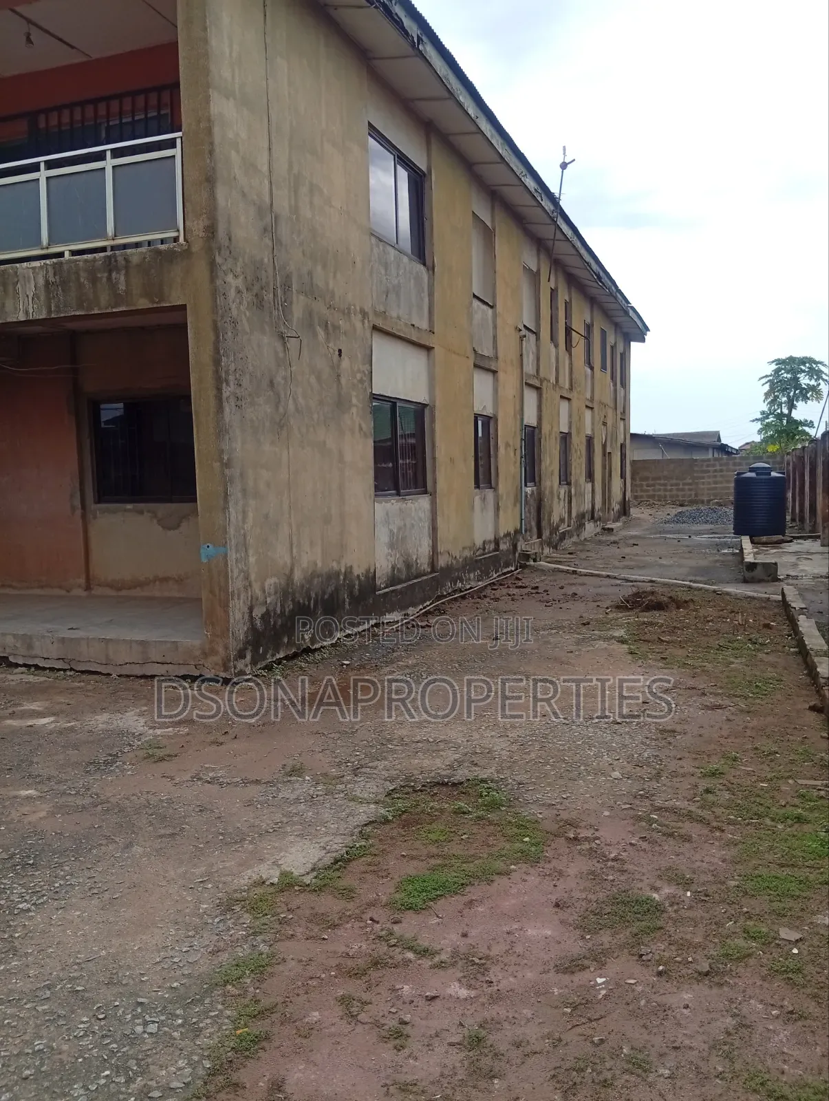 3bdrm Block of Flats in Adelopo, Iju-Ishaga for sale in Iju-Ishaga
