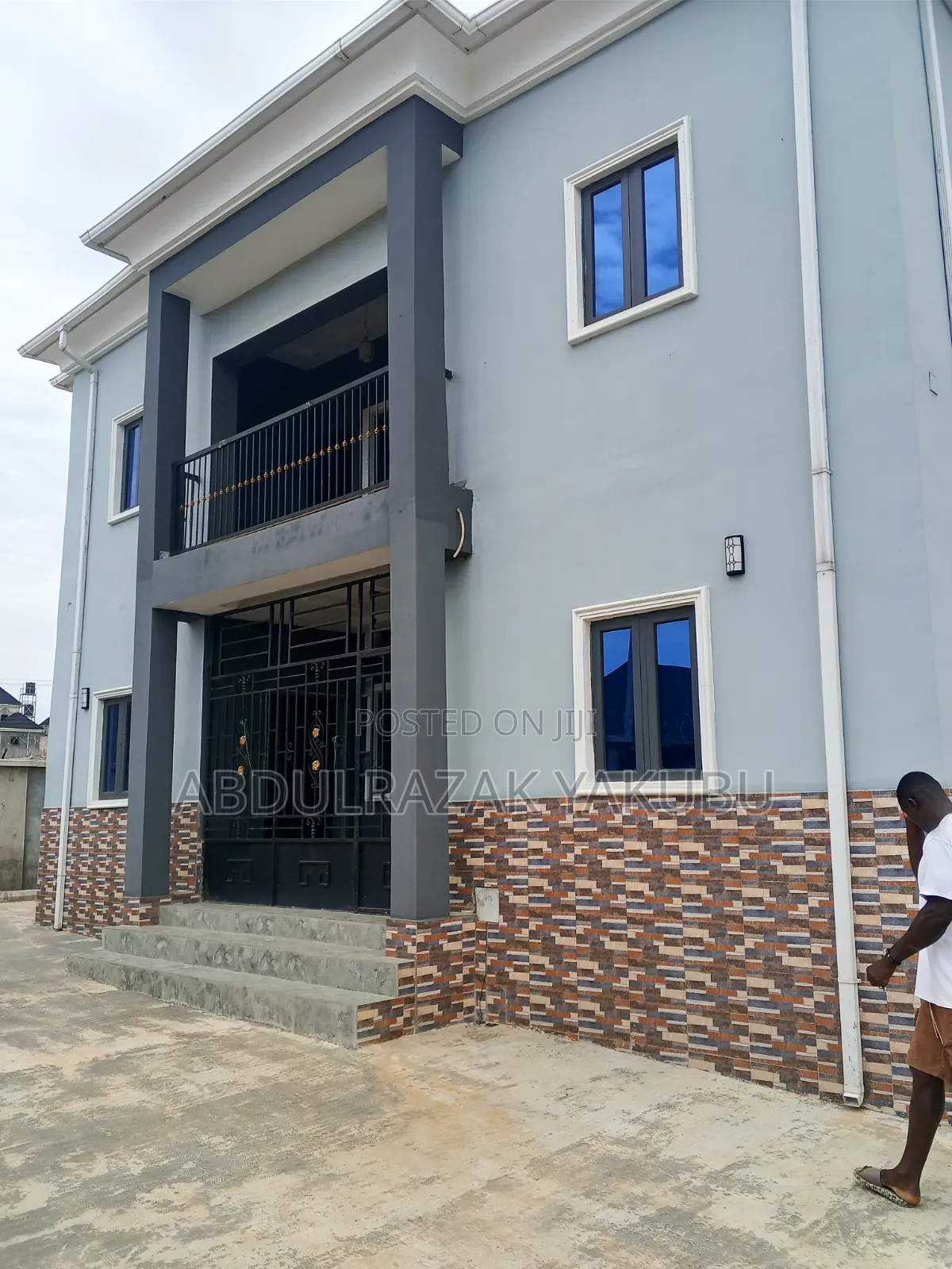 5bdrm Duplex in Non, Sabon Lugbe for sale in Sabon Lugbe