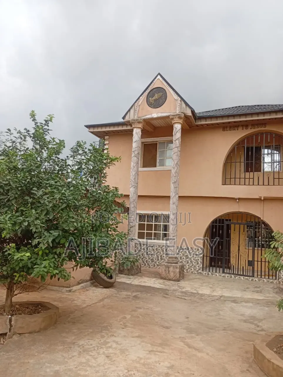 6bdrm Duplex in Peace Estate, Baruwa for sale in Baruwa