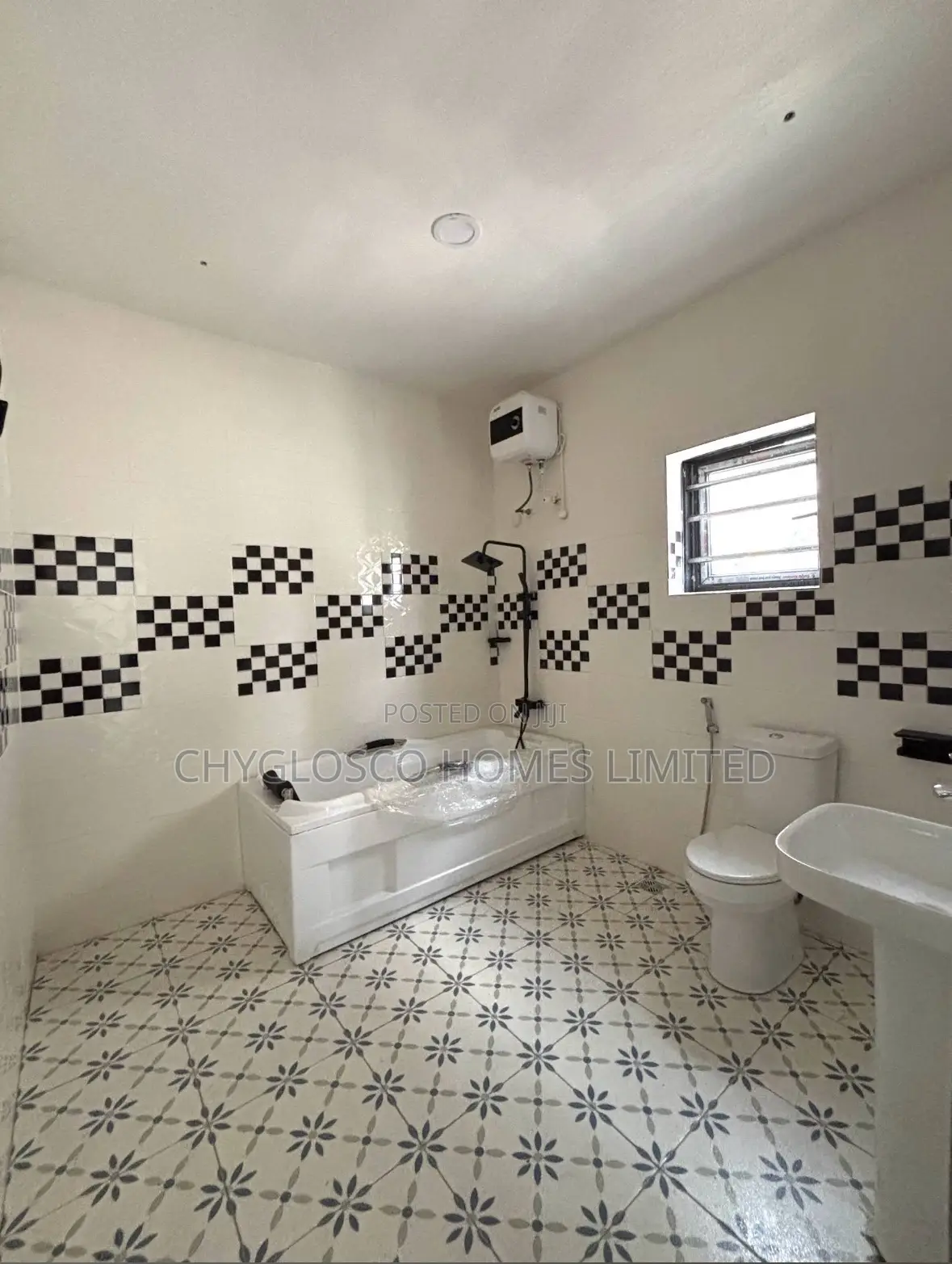 4bdrm Duplex in Sunrise Estate, Rumuokwurusi for sale in Rumuokwurusi