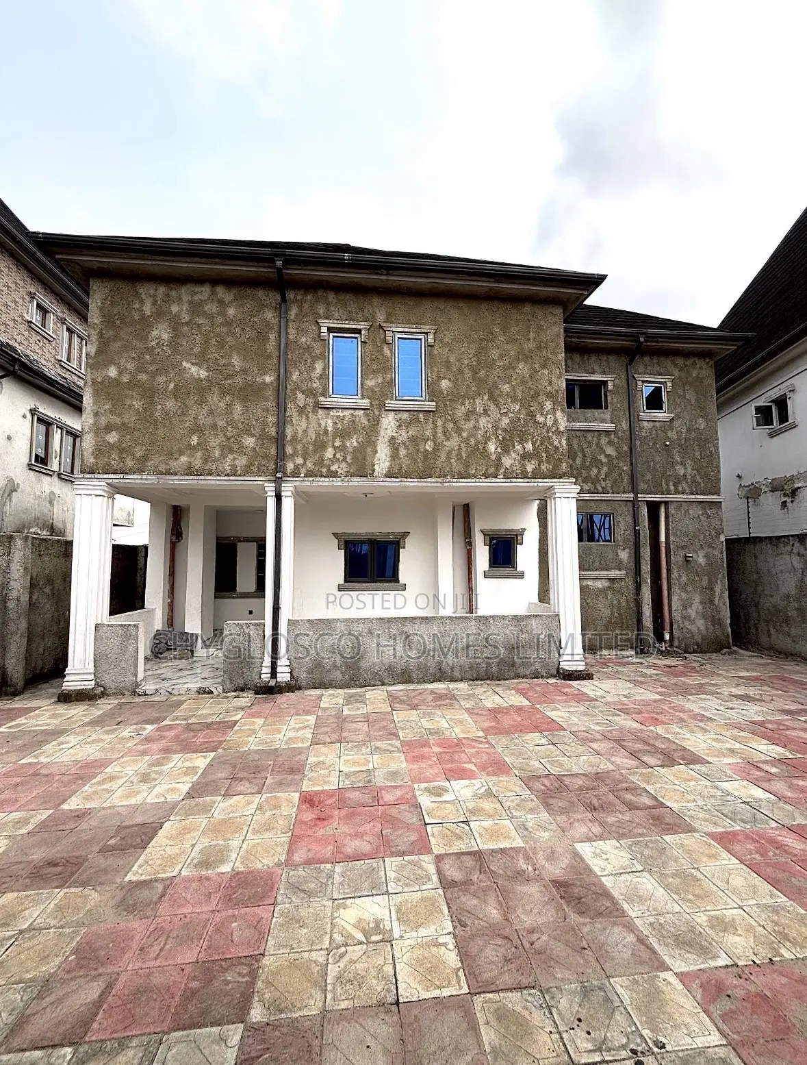 4bdrm Duplex in Sunrise Estate, Rumuokwurusi for sale in Rumuokwurusi