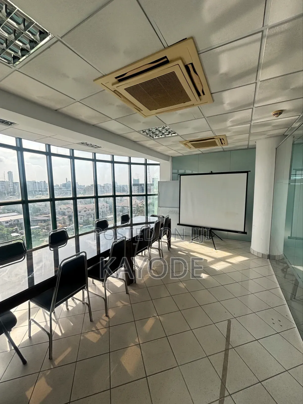 Atlantic View 220sqm Office Space in Ligali Ayorinde