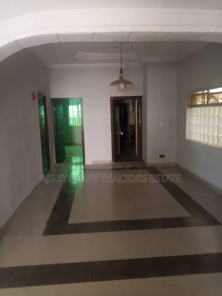 Furnished 2bdrm Apartment in Ikate for rent in Ikate