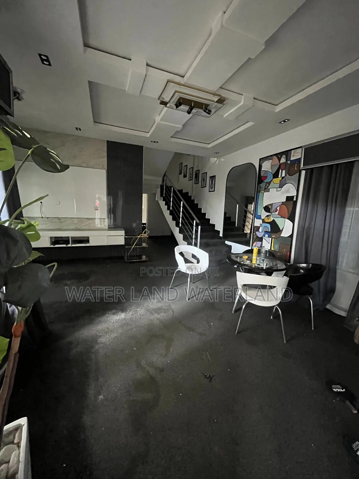 Furnished 4bdrm Duplex in Thomas Estate for sale in Thomas Estate