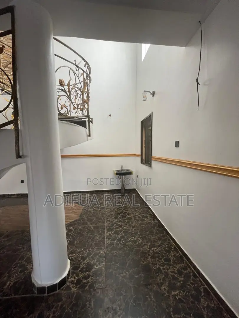 5bdrm Duplex in Mabushi for rent in Mabushi