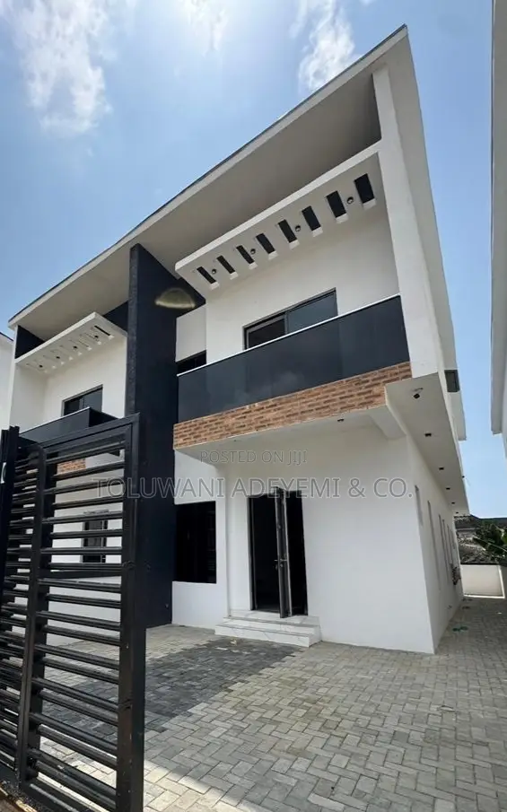 4bdrm Duplex in Ajah, Lekki, Ogombo for sale in Ogombo