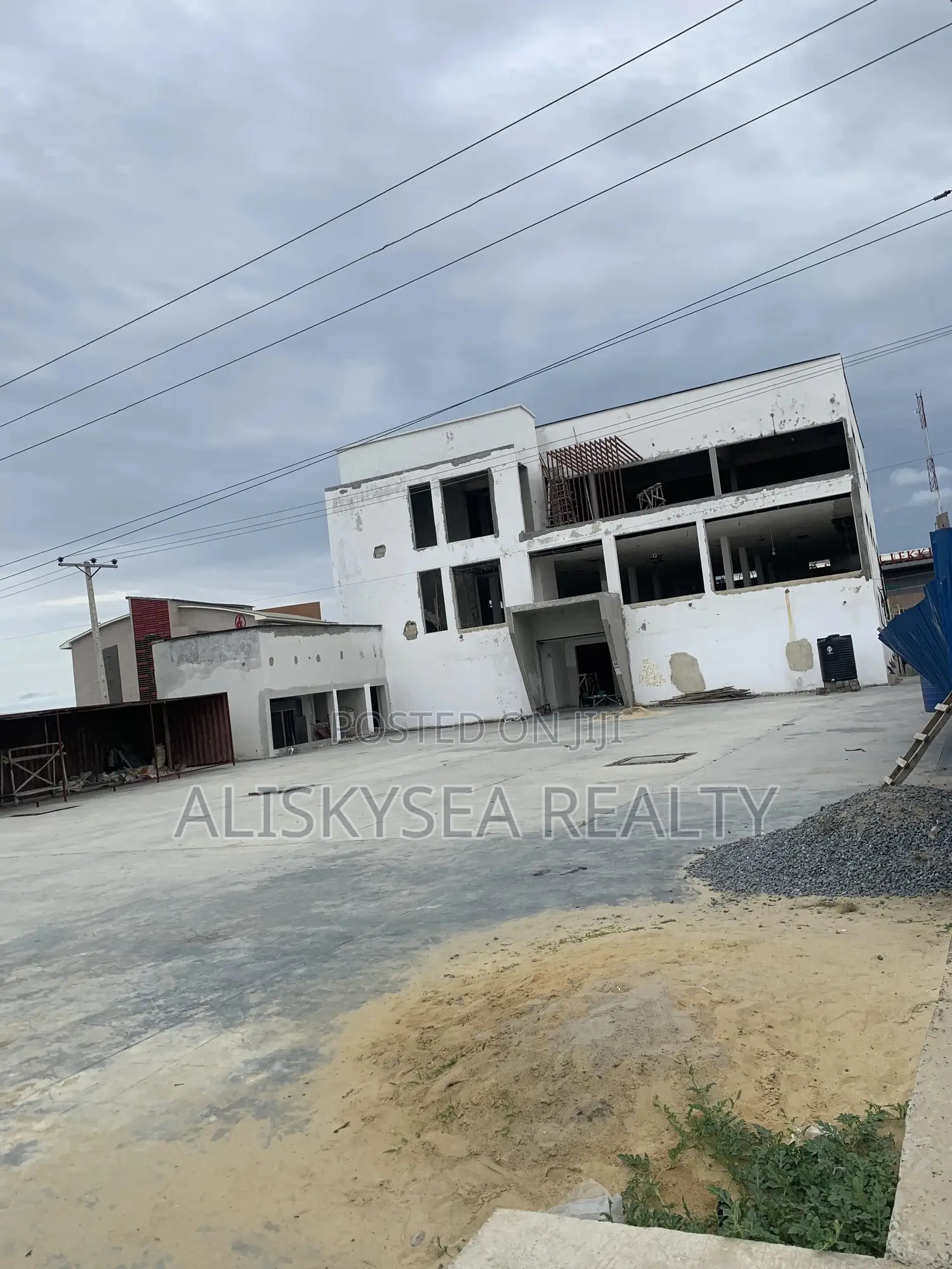 Proposed Supermarket on 2000sqm With Registered Survey in Abijo