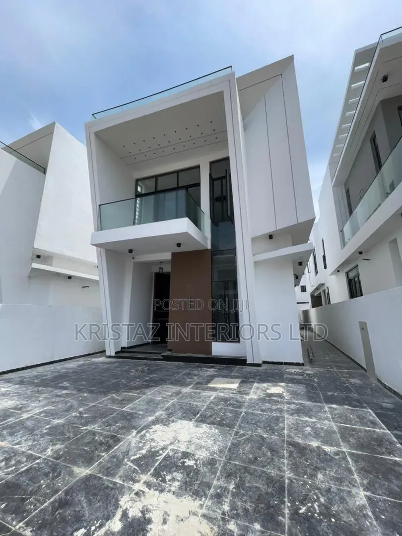 5bdrm Duplex in Lekki Phase 2 for sale in Lekki Phase 2