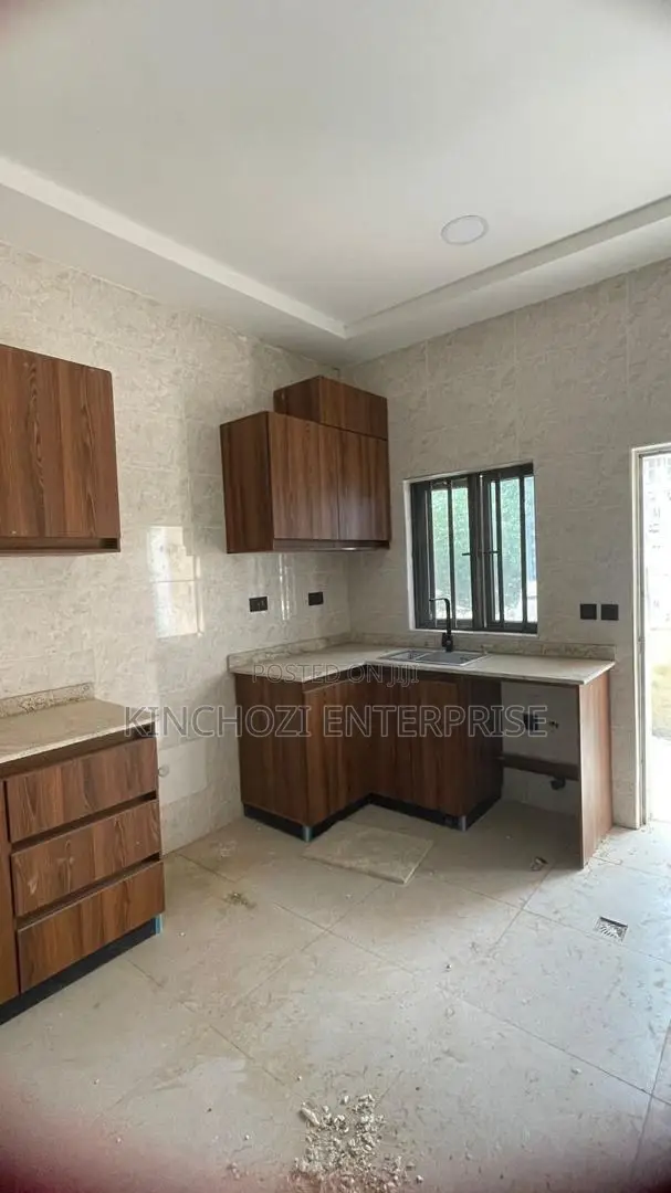 3bdrm Duplex in Apo, Zone B for rent in Zone B