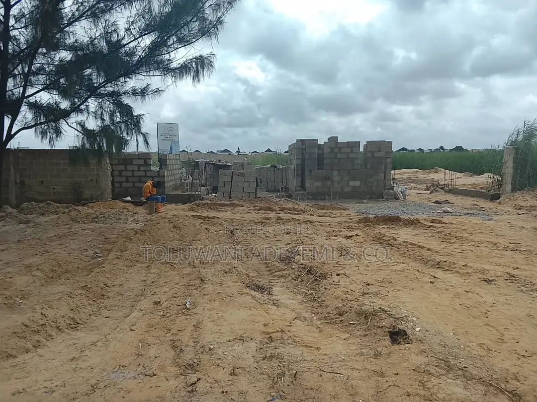 Land for Sale in Chevron